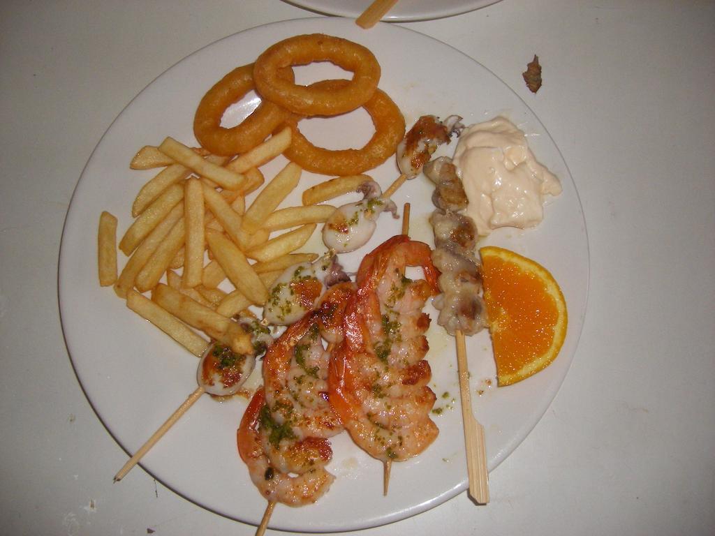Hostal Roca Fayón Zewnętrze zdjęcie